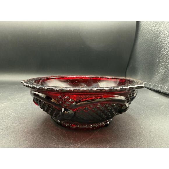 Vintage Avon Cape Cod Ruby Red Glass 5" Berry Bowls, Set of 3 - Picture 5 of 7